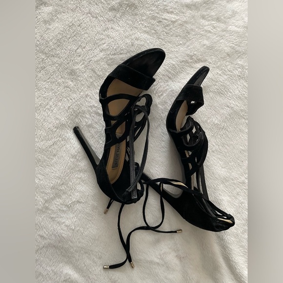 Steve Madden Black Strappy Heels 7.5 - Picture 4 of 7